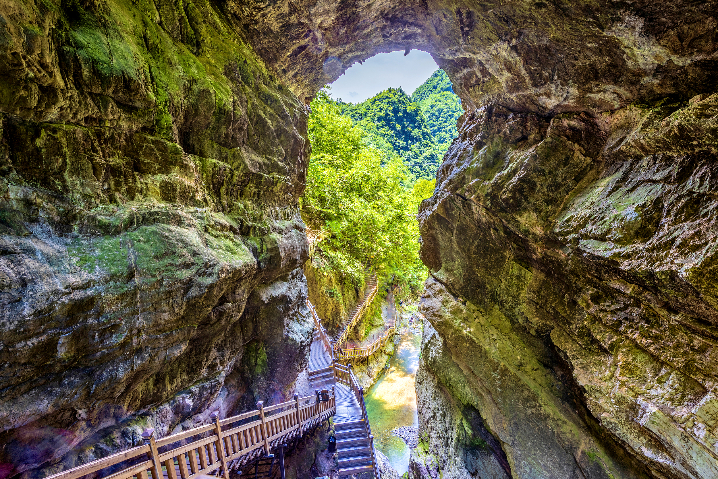 神农架天生桥景区景点图片